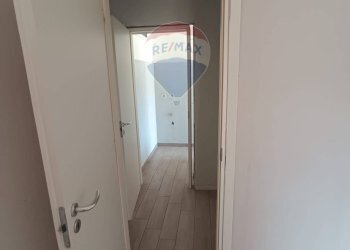 Hall / corridoio - Quadrilocale Via Domenico Savio
 
17, Gravina di Catania - foto 17