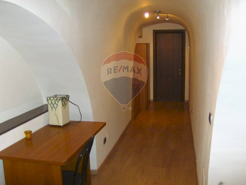 Hall / corridoio - Monolocale Via Dante Alighieri
 
174, Bari - foto 2