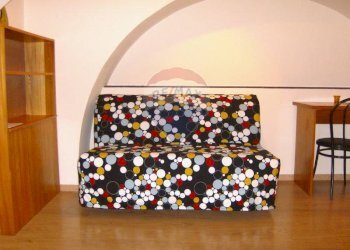 Camera / camera da letto - Monolocale Via Dante Alighieri
174, Bari - foto 5