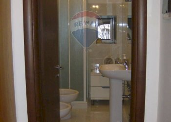 Bagno - Monolocale Via Dante Alighieri
174, Bari - foto 9