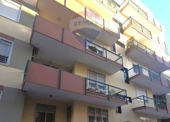 Edificio all\'aperto - Quadrilocale Via Caldarola
 
26, Bari - foto 23