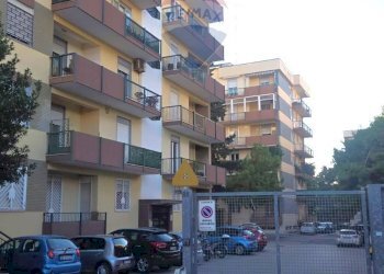 Edificio all\'aperto - Quadrilocale Via Caldarola
 
26, Bari - foto 24