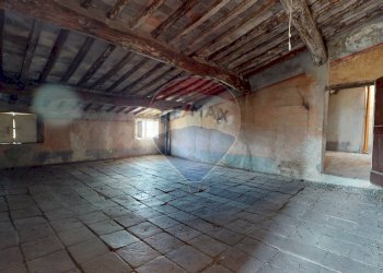 Parcheggio - Casa semi indipendente Via per Villa Pucci
 
15, Capannori - foto 19