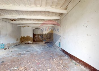 Parcheggio - Casa semi indipendente Via per Villa Pucci
 
15, Capannori - foto 22