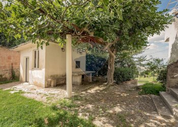 Casa all\'aperto - Casa semi indipendente XX Settembre
 
49, Montecarotto - foto 1