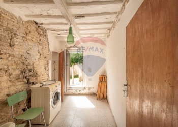 Lavanderia - Casa semi indipendente XX Settembre
 
49, Montecarotto - foto 3