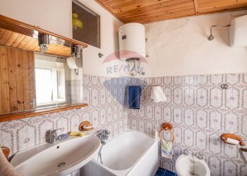 Bagno - Casa semi indipendente XX Settembre
 
49, Montecarotto - foto 8