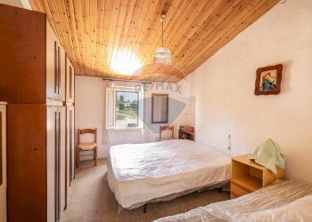 Camera / camera da letto - Casa semi indipendente XX Settembre
 
49, Montecarotto - foto 11