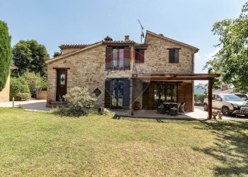 Casa all\'aperto - Villa strada provinciale 2
 
5, Apiro - foto 4