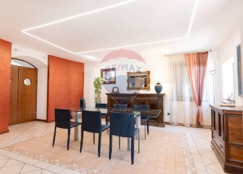 SALA DA PRANZO - Villa strada provinciale 2
 
5, Apiro - foto 14