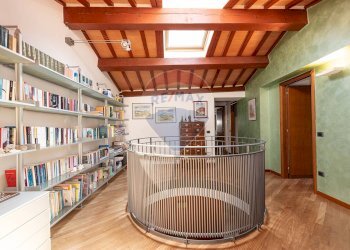 LIBRERIA - Villa strada provinciale 2
 
5, Apiro - foto 24