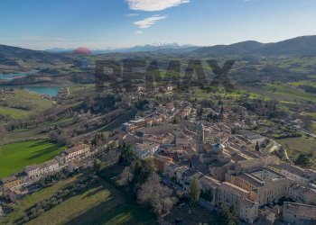 Vista delle montagne - Villa strada provinciale 2
5, Apiro - photo 4