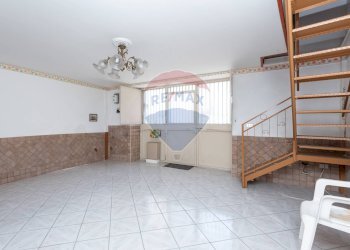 Stanza vuota - Casa indipendente via Ogliastro
 
5, Catania - foto 6