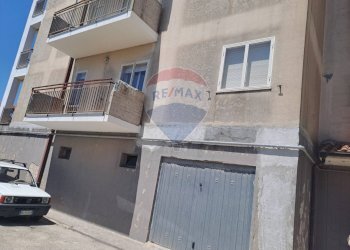 Edificio all\'aperto - Apartment Viale Luigi Ramondetta, sp 12
 
5, Buccheri - photo 6