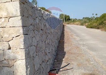 Vista delle montagne - Terreno edificabile via Manganese, Siracusa - foto 1