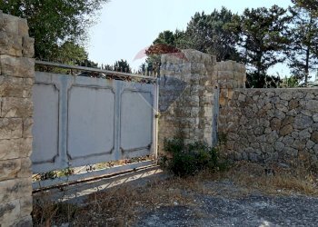 Non correlato - Terreno edificabile via Manganese, Siracusa - foto 27