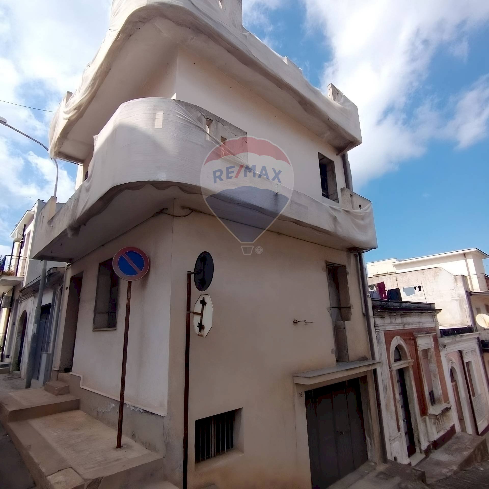 Edificio all\'aperto - Independent house via Magenta
 
218, Canicattini Bagni - photo 1