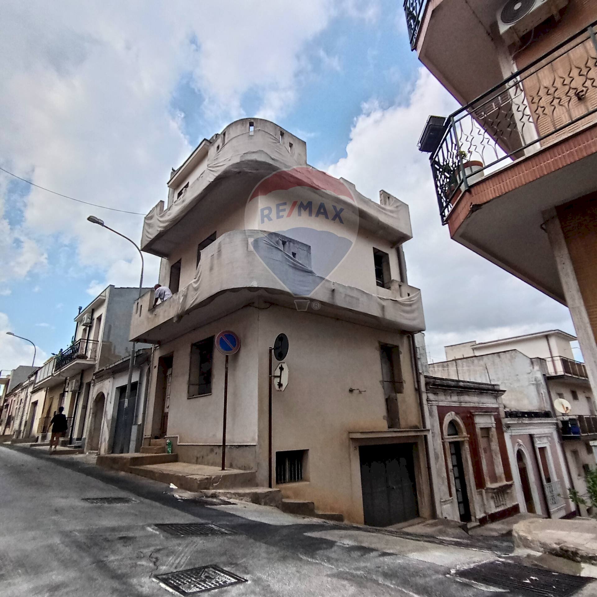 Edificio all\'aperto - Independent house via Magenta
 
218, Canicattini Bagni - photo 3