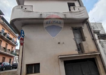 Edificio all\'aperto - Independent house via Magenta
 
218, Canicattini Bagni - photo 7