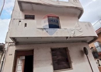 Edificio all\'aperto - Independent house via Magenta
 
218, Canicattini Bagni - photo 12