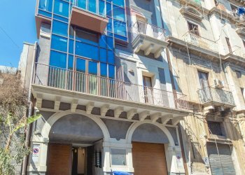Edificio all\'aperto - Trilocale Via Del Vecchio Bastione
 
15, Catania - foto 2