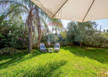 Giardino - Villa Via Isola delle Molucche
 
52, Siracusa - foto 14