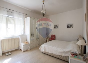 Camera / camera da letto - Villa Via Isola delle Molucche
 
52, Siracusa - foto 21