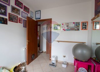 Palestra - Quadrilocale VIA NICOLO' CARBONARO
 
58, Floridia - foto 16