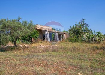 Casa all\'aperto - Terreno agricolo Via per Canicattini
 
38, Canicattini Bagni - foto 32