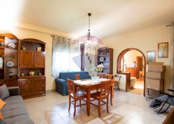 Sala da pranzo - Villa VIA DIOMEDE, Siracusa - foto 12