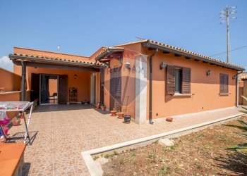 Casa all\'aperto - Villa VIA LIDO SACRAMENTO
 
156, Siracusa - foto 1