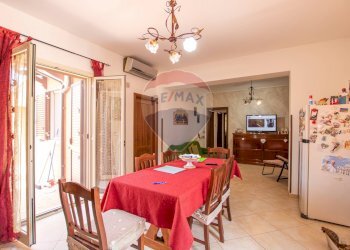 Sala da pranzo - Villa VIA LIDO SACRAMENTO
 
156, Siracusa - foto 31