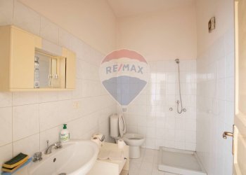 Bagno - Apartment VIALE REGINA MARGHERITA
 
20, Sortino - photo 19