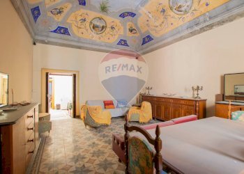 Sala da pranzo - Apartment VIALE REGINA MARGHERITA
 
20, Sortino - photo 1