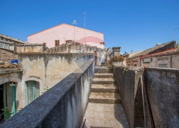 Edificio all\'aperto - Apartment VIALE REGINA MARGHERITA
 
20, Sortino - photo 36