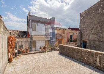 Terrazza - Apartment VIALE REGINA MARGHERITA
 
20, Sortino - photo 37