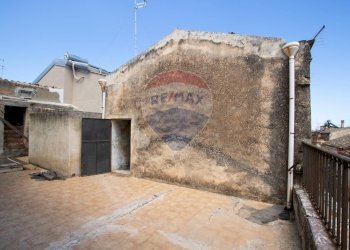 Terrazza - Apartment VIALE REGINA MARGHERITA
 
20, Sortino - photo 42