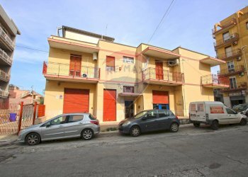 Edificio all\'aperto - Casa indipendente Via San Marino
 
4, Siracusa - foto 2