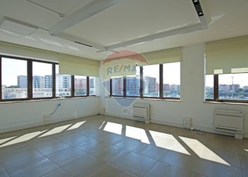 Stanza vuota - Ufficio VIALE SANTA PANAGIA
141, Siracusa - foto 18