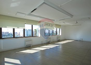 Stanza vuota - Ufficio VIALE SANTA PANAGIA
141, Siracusa - foto 20