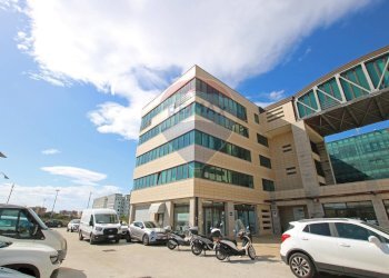 Edificio all\'aperto - Ufficio VIALE SANTA PANAGIA
141, Siracusa - foto 29