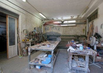 Dispensa di stoccaggio - Laboratorio TRAVERSA TORRE LANDOLINA
 
71, Siracusa - foto 16