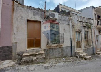 Casa all\'aperto - Independent house VIA CARIGNANO
 
25, Ferla - photo 1