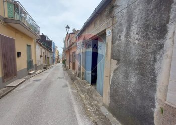 Edificio all\'aperto - Independent house VIA CARIGNANO
 
25, Ferla - photo 12