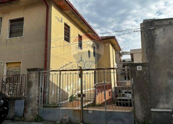 Casa all\'aperto - Villa via don bosco
 
48, Viagrande - foto 3