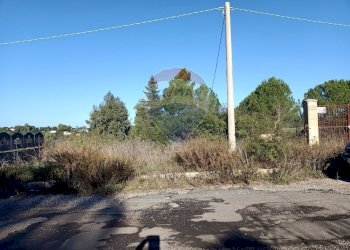 vista dalla strada - Rustico Contrada Conventazzo
 
snc, Vizzini - foto 30