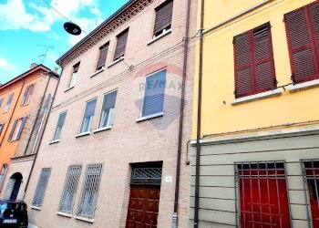 Edificio all\'aperto - Appartamento Ferrara - foto 1