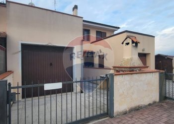 Casa all\'aperto - Villa a Schiera Via Ridolfi
 
17, Ferrara - foto 3