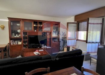 Sala da pranzo - Appartamento Via Agni
 
19, Ferrara - foto 4