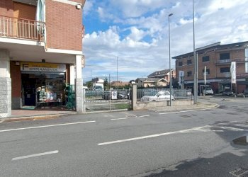 Foto 1 - Box via dei cilgliegi
 
2, Borgaro Torinese - photo 1